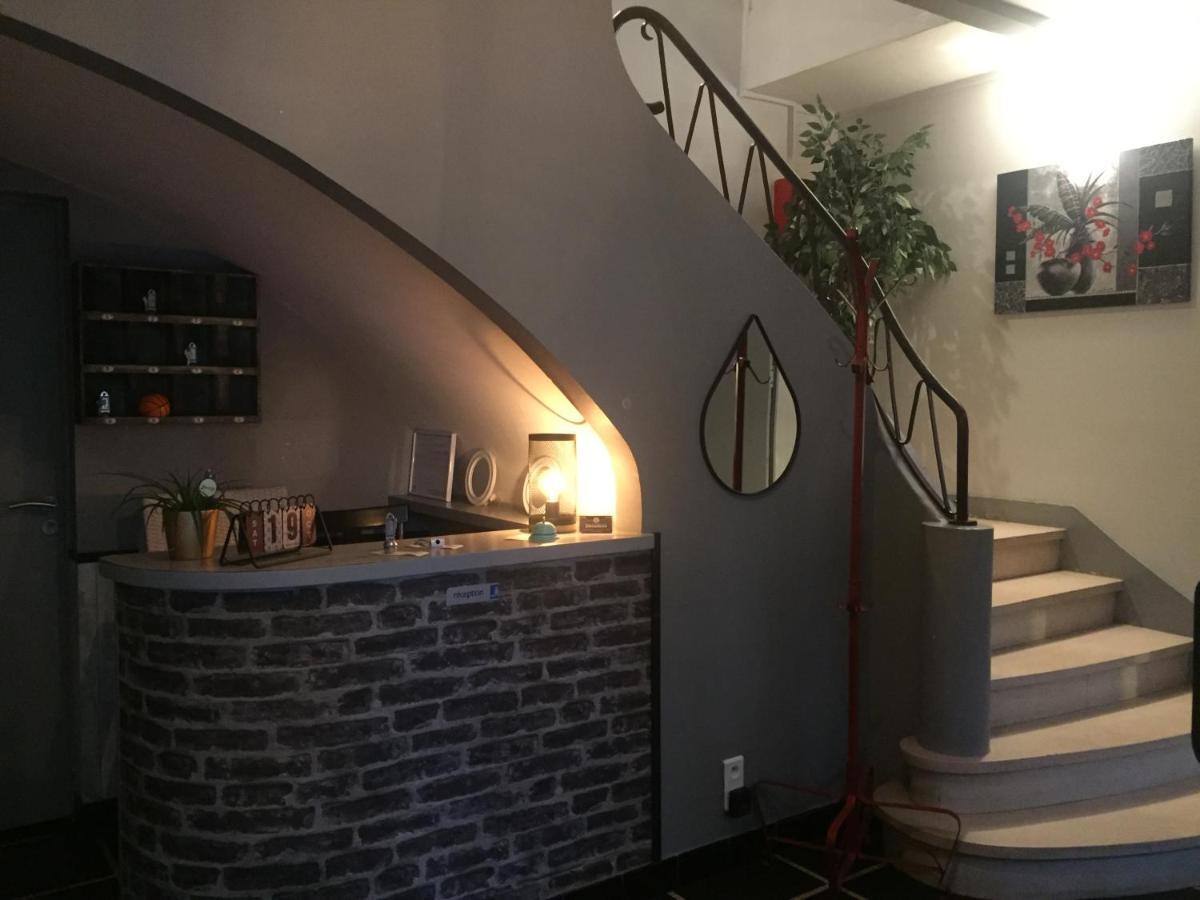Hotel Restaurant Cousseau ปารองติส-ออง-บอร์น ภายนอก รูปภาพ